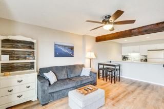 Waterfront Condo with Deck on Lake of the Ozarks! - Lake Ozark - 6