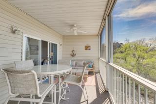 Dine Al Fresco on Balcony Osage Beach Condo! - Osage Beach - 9