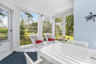 Cozy cottage w creekside fire pit & patio - 6