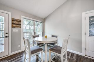 Lakefront Milledgeville Home with Private Dock! - Resseaus Crossroads - 4
