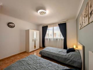 Comfortable 2-Bedroom Duplex in Playa Paraiso with Ocean View, Balcony, and Shared Pool - 2