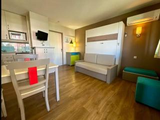 Mandelieu / Appartement Climatisé 4 prsn / Piscine - Mandelieu La Napoule - 2