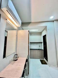 Hotel Evanka - Indore - 4