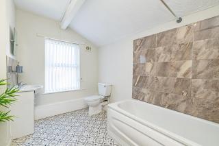 Scott House - Air Host & Stay - Parking - Contractor friendly - 3