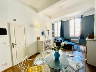 AZUL Aparté - Nîmes - 2