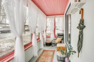Charming Minneapolis Home with Deck, 5 Mi to Central - 7