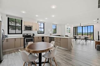 3-Bedroom 3rd-Floor Ocean-View Condo - 6