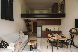 Luxury Loft with Pools, Gym, Rooftop and Panoramic Views - 6