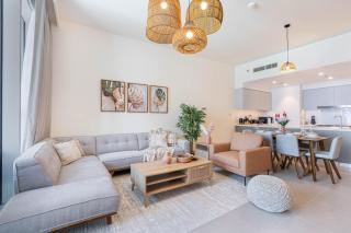 Luxury 3BHK, Burj Khalifa & Dancing fountain view - Dubai - 6