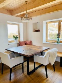 Urlaub im Grünen - Charmantes Bauernhaus - 9