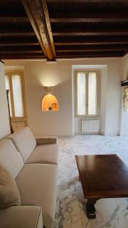 Charming flat, central and close to metro - Milan - 9