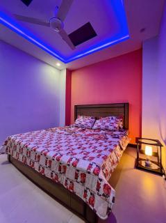 Own It Apartment Brown - 4