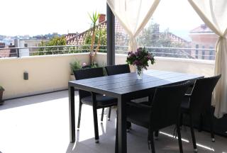 Prime Location Penthouse apt with a large terrace - 5