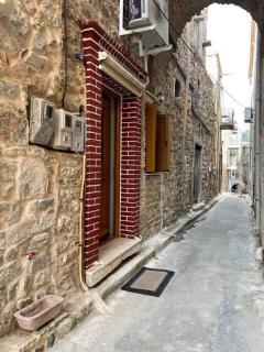 Traditional stone house in Pyrgi - 2