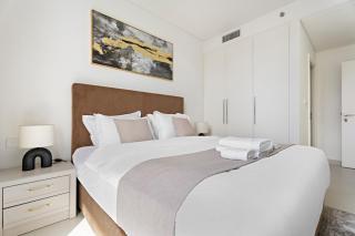 Luxurious 2 BR in Downtown Dubai - Dubai - 1