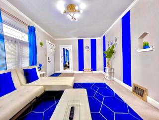 The Sapphire Haven - Your Old Brooklyn Oasis Awaits Families, Couples, Business Travelers Near Downtown With Parking, 300 MB WiFi & Self Check-In - Cleveland - 7
