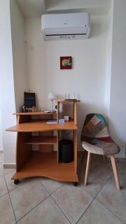Tomis Sea View Apartment - Pireo - 8