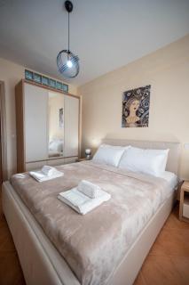 City Center Apartment with Balcony - Durazzo - 4