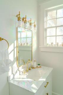 Serene 4 Bedroom Home near French Quarter with Wi-Fi and Parking - New Orleans - 2