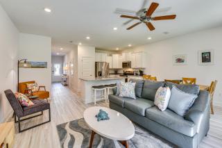 Santa Rosa Beach Townhome about 4 Mi to Beach! - Santa Rosa Beach - 0