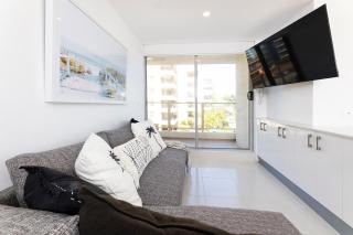 Ebbtide 10 - Forster - 8