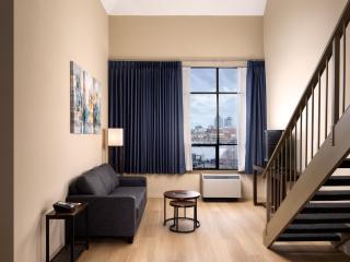 Huntingdon Hotel and Suites - Victoria - 0