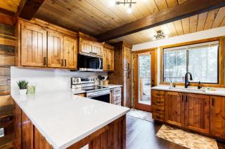 Pasque Flower Glen - 2