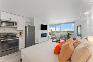 Top of the Gulf 622 Beach Front Resort Condo RENOVATED LIKE NEW - Panama City Beach - 3