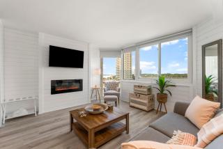 Top of the Gulf 622 Beach Front Resort Condo RENOVATED LIKE NEW - Panama City Beach - 0