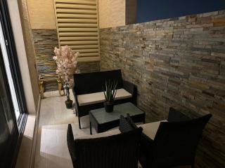 شقة فاخرة ٣ غرف نوم وصالة - Riyad - 9