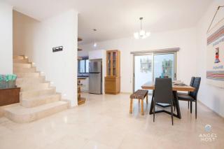 Brand New Townhome with Private Rooftop - La Paz - 7