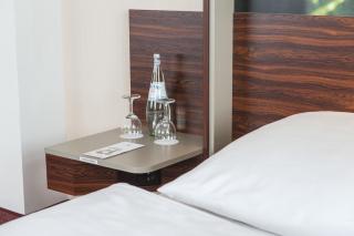 Premier Inn Köln City Mediapark - Cologne - 1