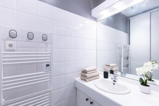 Les pieds dans le sable de la Plage Benoît - T2 - 1