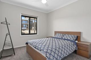 8 Huntingdale Drive - Normanville - 1