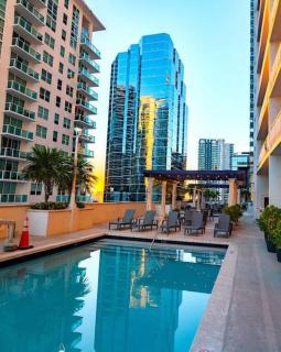 35th floor 1 BED 1 BTH • Brickell • Ocean View - 5