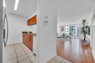 LUX 1 BDR 1 BTH • Brickell • Pool & Ocean Views - 6