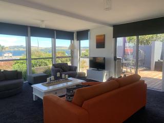 Lakefront Location - 5