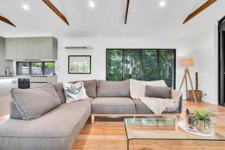 Coastal Woodland retreat at Pixie Haven - Clifton Beach - 6