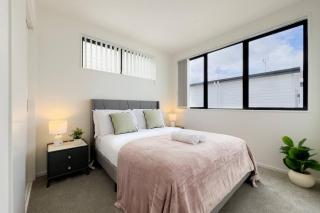 Brand New 3Bedroom Retreat in South Auckland - Takanini - 3