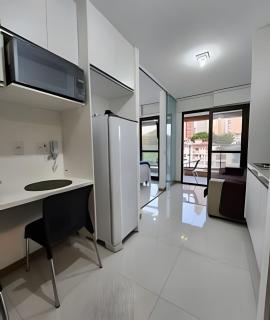 H.E 301 · Lindo Apt com Varanda - Caminho das árvores - Salvador - 4