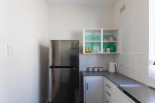 Stylish Sun Drenched North Bondi Beach Oasis - Sydney - 3