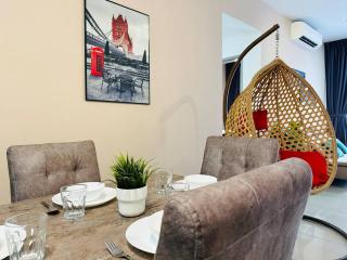 MVC30#Family Suite 8pax 3 Rooms Sunway Velocity Mall Cheras IKEA Mytown Short Walk to MRT & LRT Maluri - Kuala Lumpur - 1