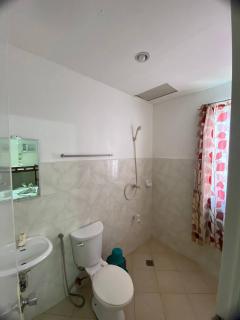 N and F Guesthouse - Pooc - 1