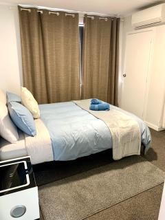 Comfy & Sunny home in Wellington - Wellington - 6