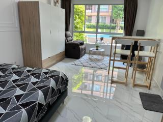 Cozy and delightful room with pool view - 4