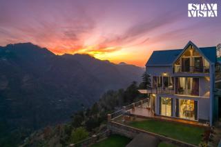 StayVista at Orion Villa with Jacuzzi, Mountain View - 0