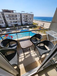 قرية لونج ايلاند -مرسى مطروح- للعائلات فقط - 9