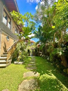 Bupon House Jepun Room - Gianyar - 2