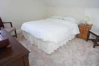 Holywell Lodge - - 1