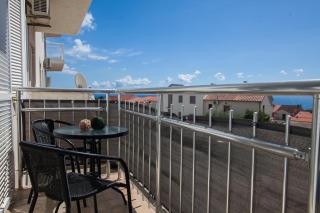 Brattia Studio Apartment - 7